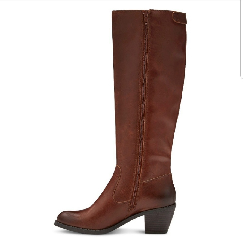 Genuine Leather Boots - Picture 2 of 8
